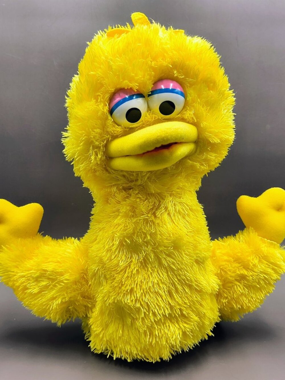 Yellow Big Bird Sesame Street Shaggy Fur Gund Hand Puppet 2013 11"